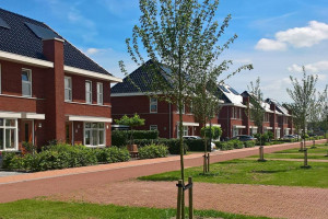 PvdA Heerenveen lanceert samen met landelijke PvdA en de Tweede Kamerfractie een Woonmanifest om huizen betaalbaar te houden in de gemeente Heerenveen.